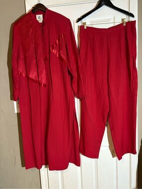 Red Women's Two-Piece Pant Suit with Satin Trim